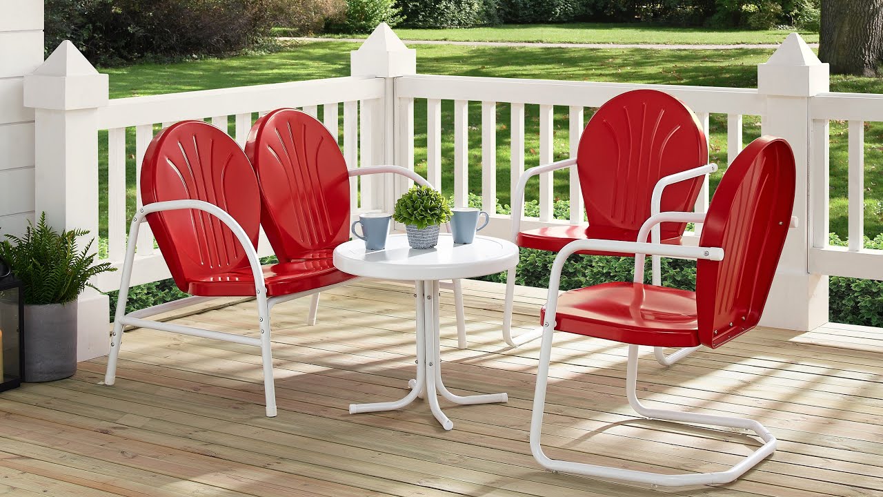 Why Metal-Framed Outdoor Chairs are a Great Investment